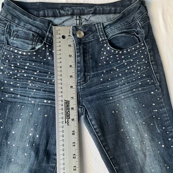 C’est Toi Women’s Rhinestone Waxed Frayed Crop Ankle Jeans size 27, Dark Blue - Picture 4 of 10